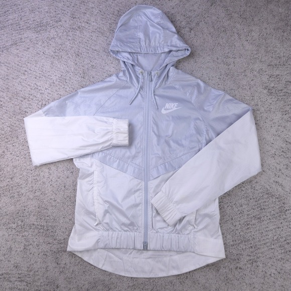 Nike Jackets & Blazers - Nike Sportswear Jacket Womens Small Lightweight Windrunner Ripstop White Gray